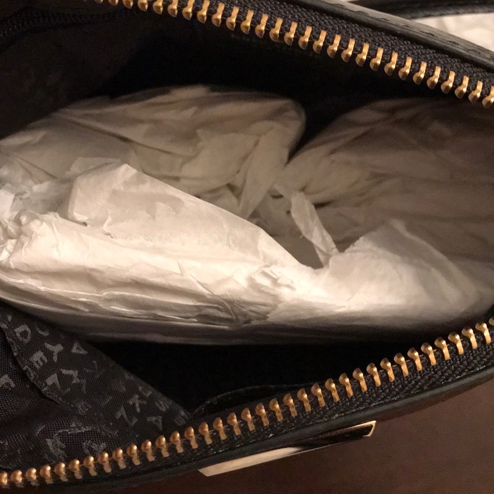 Kate Spade River Bixby Place - Picture 3 of 6